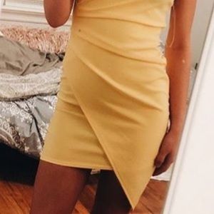 Yellow tight dress
